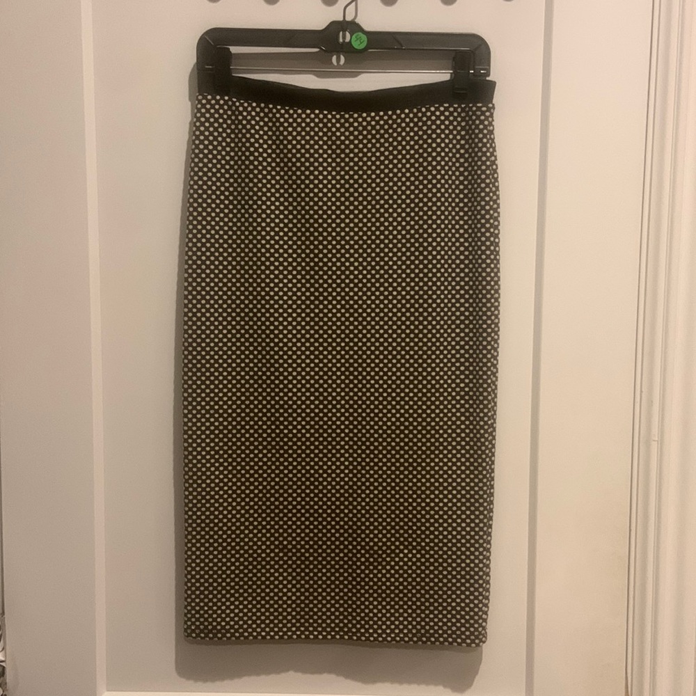 Sexy stretchy polka dot pencil skirt